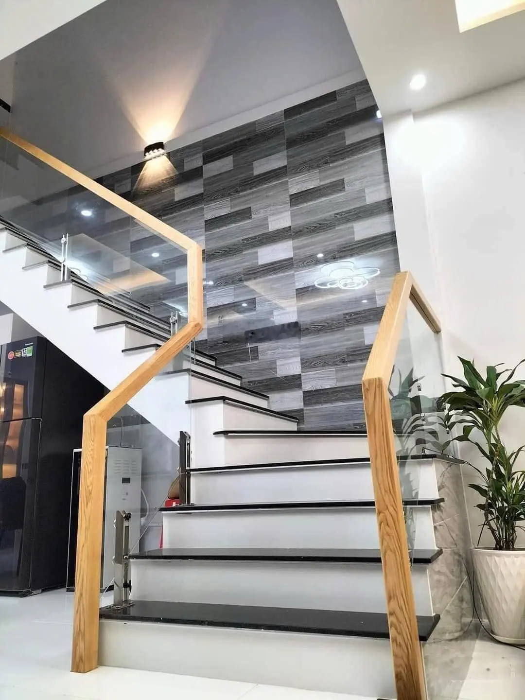 Kẹt tiền bán nhanh nhà Trịnh Như Khuê sát bên ủy ban xã ngay cao tốc Bến Lức - Long Thành 1 tỷ 234