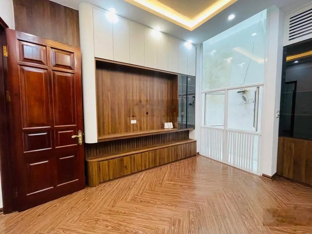 Nhà Đầu Đường Cổ Linh, Tư Đình, Thông Bát Khối, Long Biên,
