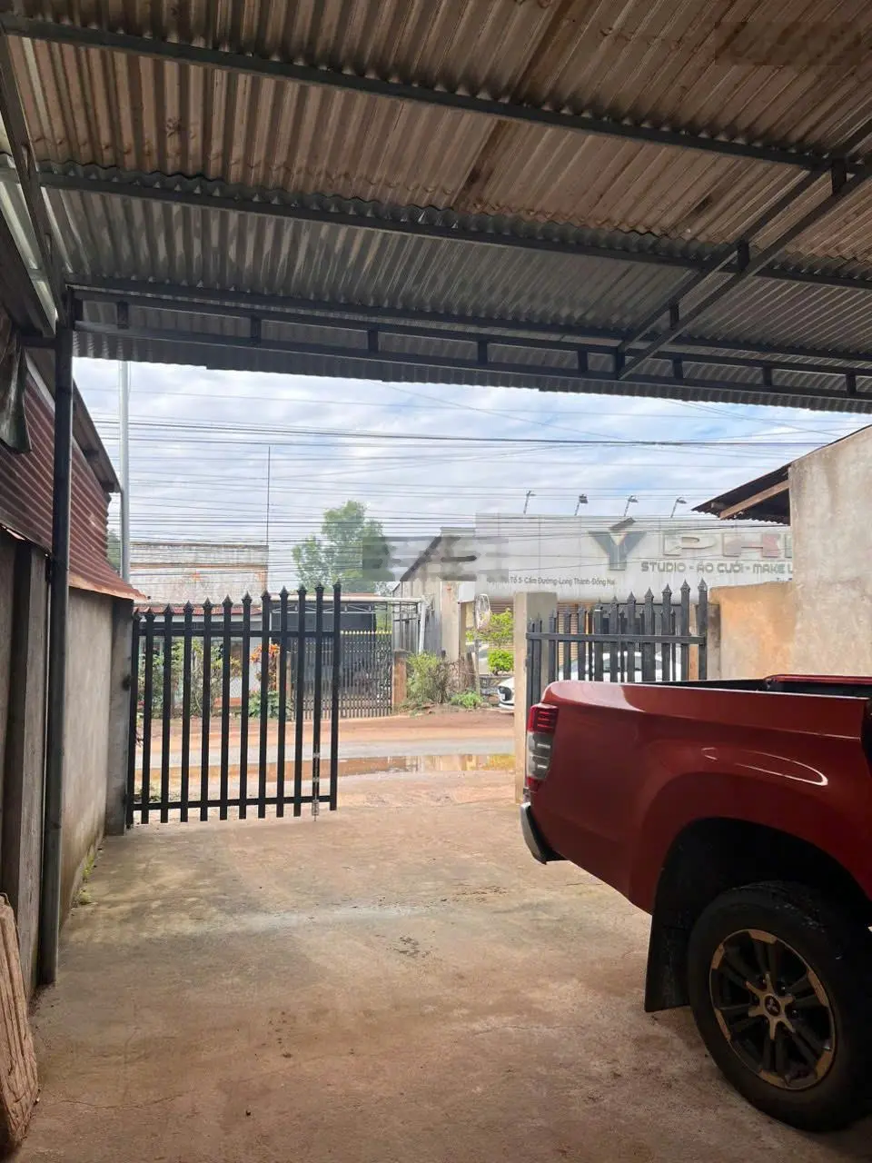 Bán nhanh lô đất Long Thành tặng nhà cấp 4 mặt tiền Hương Lộ 10 lối đi vào sân bay giá rẻ