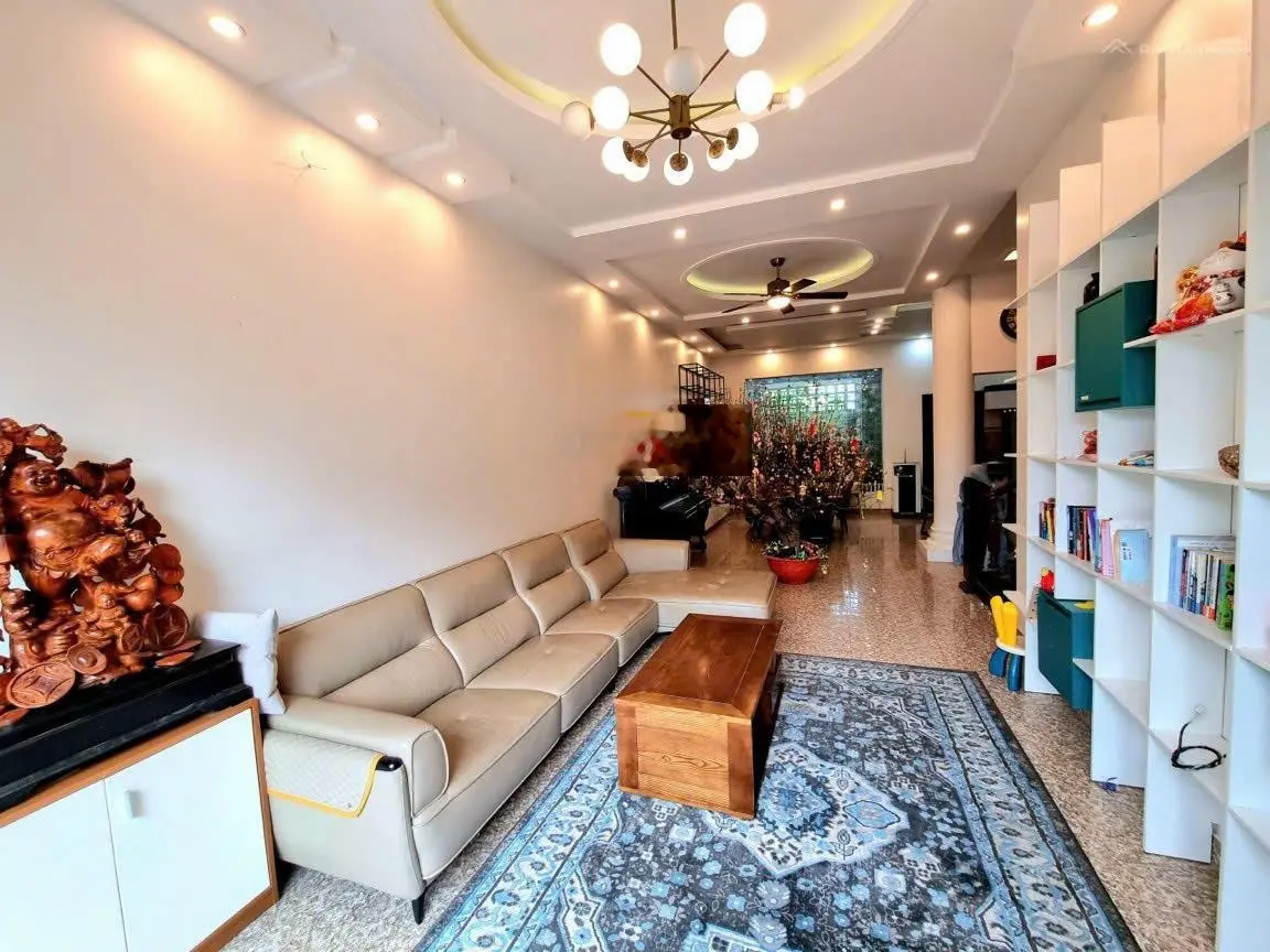Bán nhà biệt thự Đồng Hòa, Kiến An cách hồ Tam Bạc 4 km, giá chỉ 8.x tỷ (x tí hon)