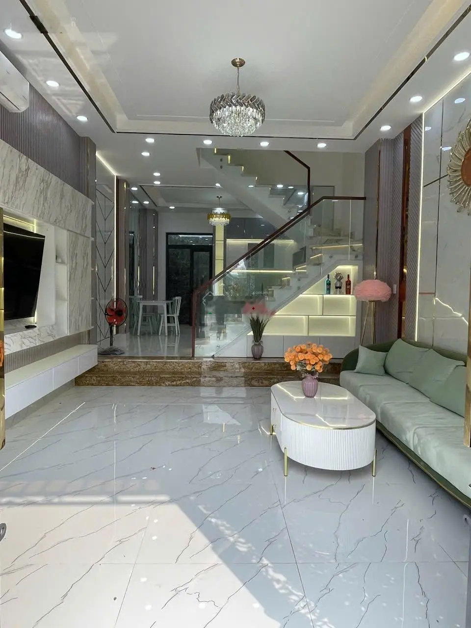 Bán nhà riêng tại Huỳnh Tấn Phát, 6,95 tỷ, 51m2, 4PN + 5WC, chính chủ