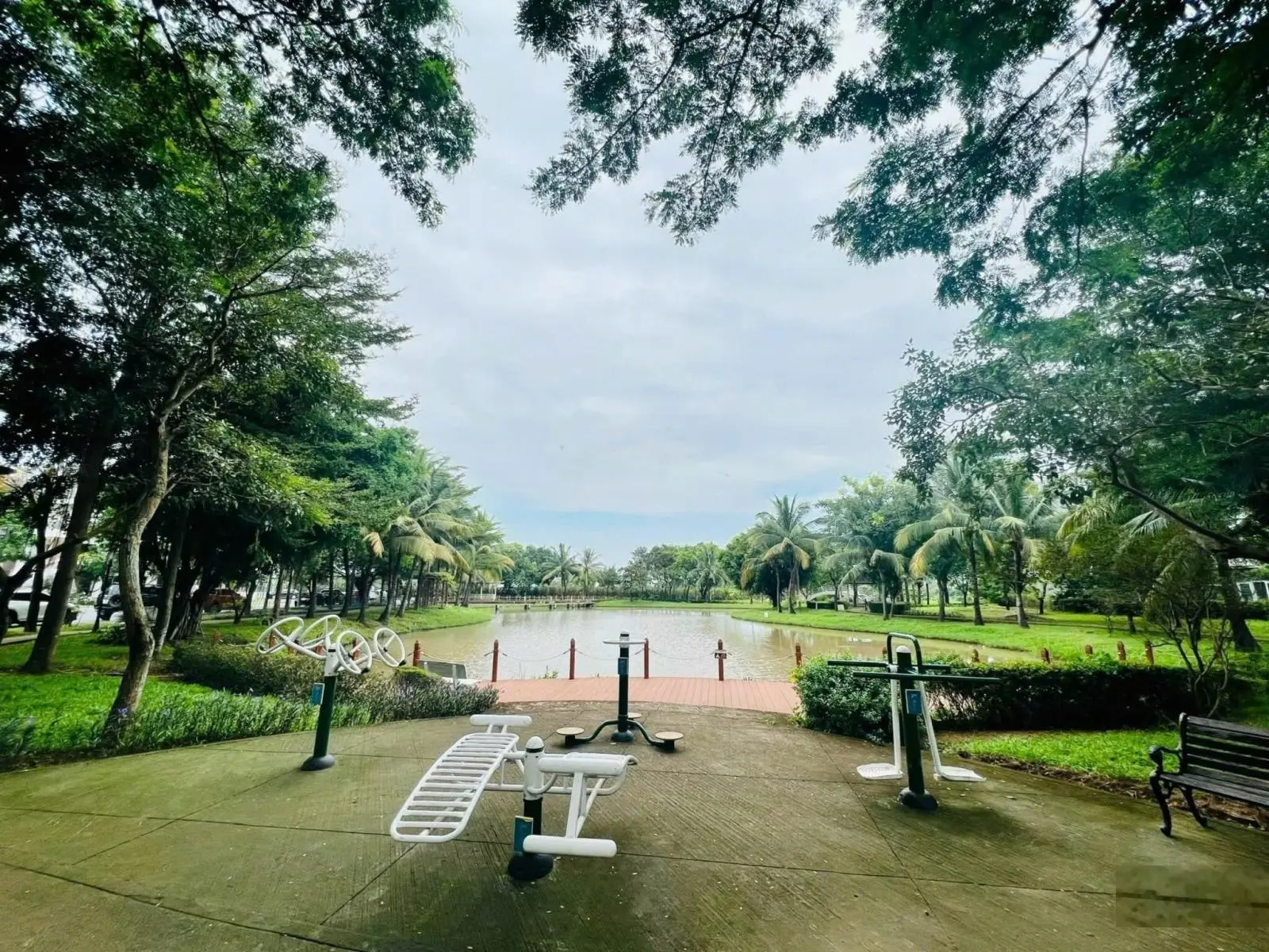 Bán gấp căn biệt thự Park Riverside - 11x12m(130.8n2) - 2 lầu, nội thất cao cấp - Giá 15 tỷ