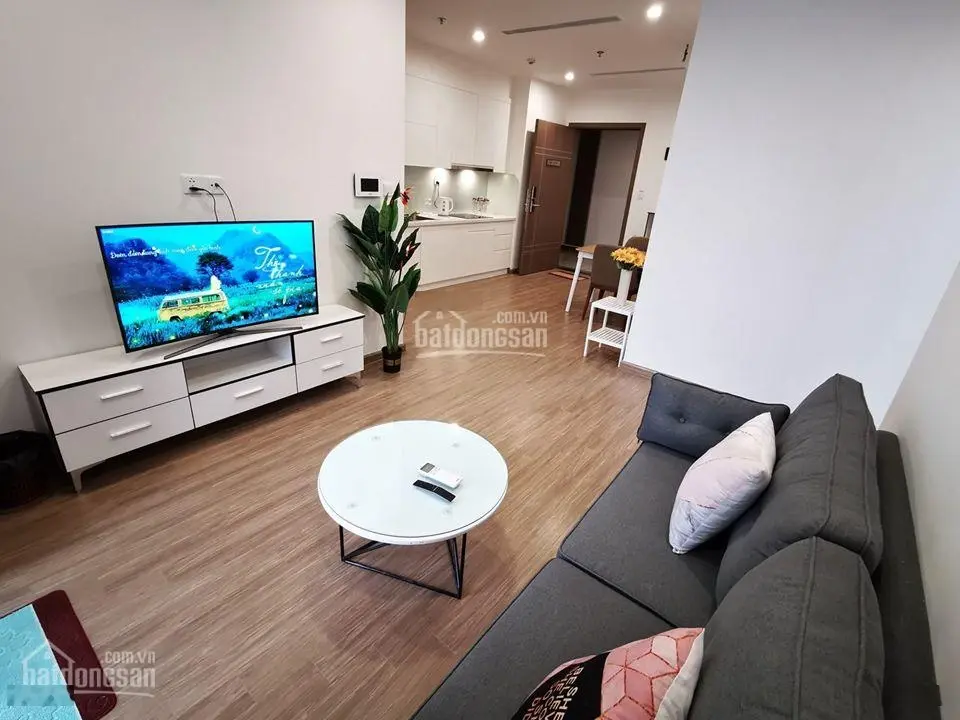 Sẵn hợp đồng thuê - Bán căn hộ 1 phòng ngủ, ban công Đông Nam Vinhomes Skylake (trục S1.05)