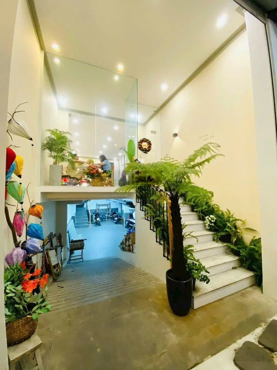 Chính chủ gửi bán nhà MT Nguyễn Duy Trinh, P. Bình Trưng Tây(Q. 2) 104.7m2 thích hợp KD