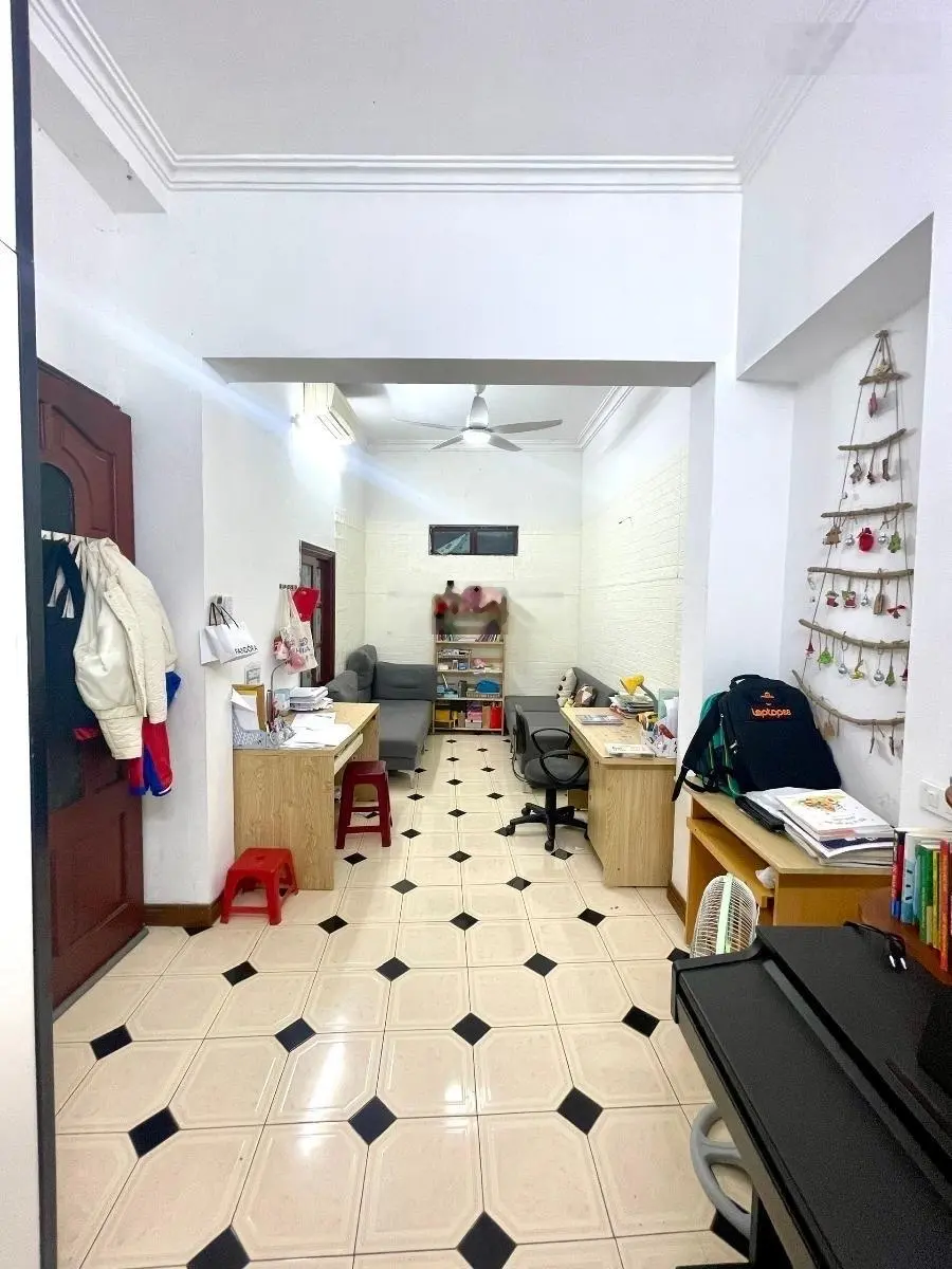 Bán nhà mặt phố Yết Kêu, hà Đông, kinh doanh, vỉa hè, diện tích 85m2, mt 4.3m, giá 17.5 tỷ