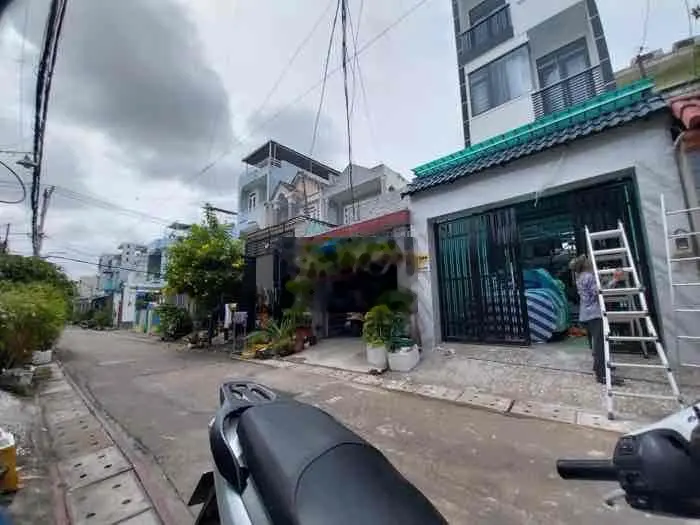 Bán Gấp Nhà Mặt Tiền Đường Số 6, 4x19m. Ngay Giáo Xứ Tân Mỹ, Hóc Môn