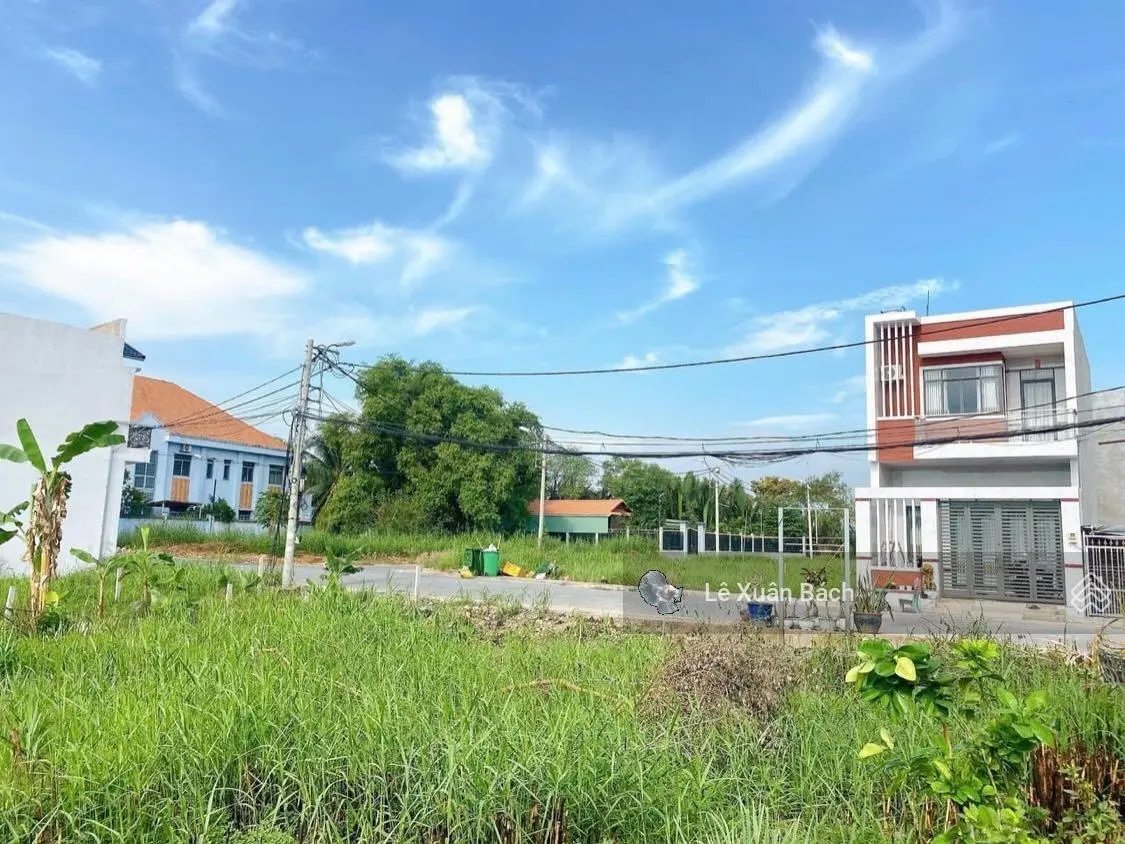 Chính chủ bán gấp 115m2 đất mặt tiền Lã Xuân Oai, Trường Thạnh, Q9, HCM. Gần trường ĐH Tài Chính