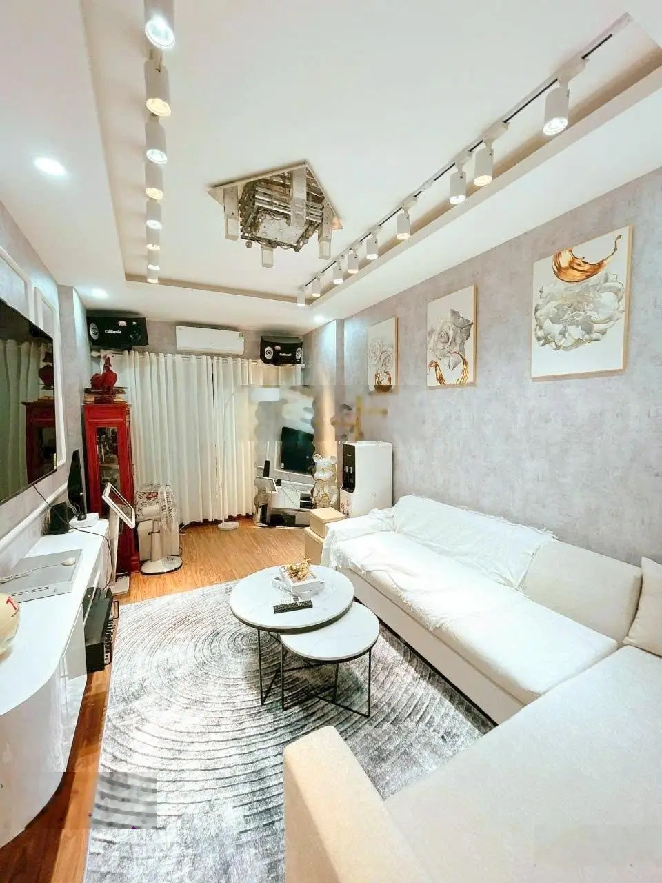 Bán nhà đàm quang trung,long biên full nội thất,ngõ thoáng dt 31m giá 5,1 tỷ