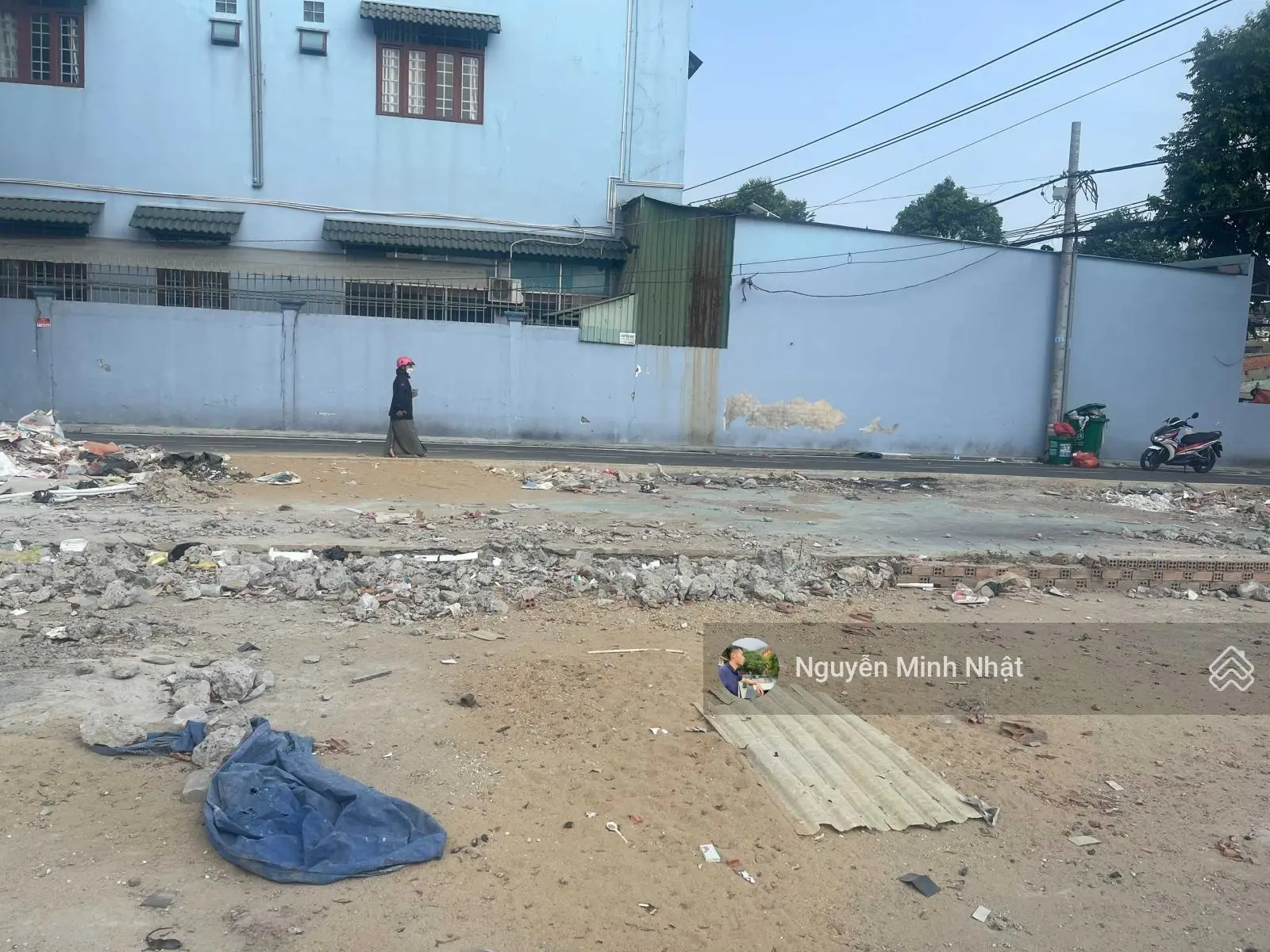 Bán nhanh đất gần ngay UBND Phường Long Phước , Quận 9 , dt: 83m2 chỉ 825tr , sổ hồng riêng
