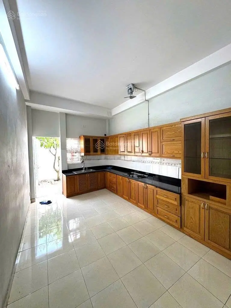 Chính Chủ Cần Bán Nhanh Nhà ở Phạm Văn Chí Q6, Giá 2 tỷ 850