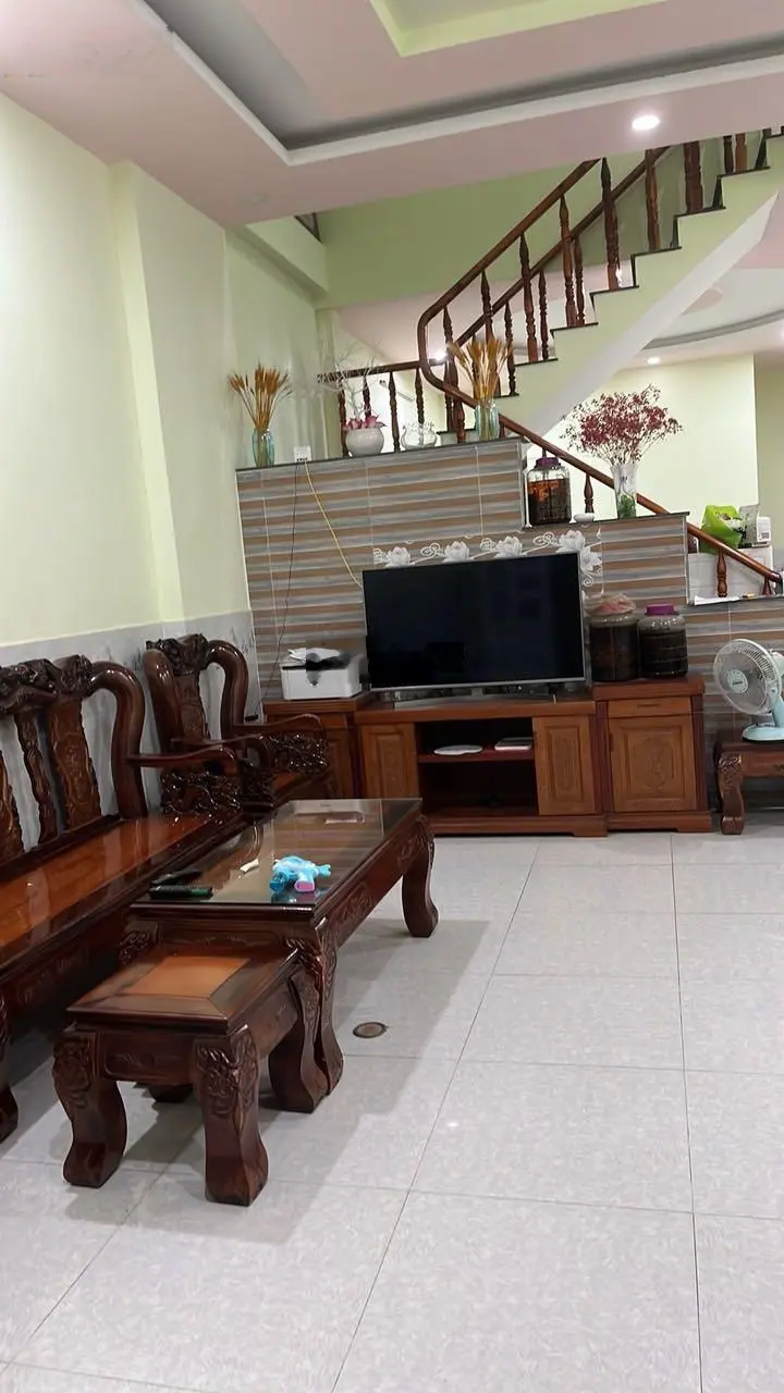 Tôi cần bán căn nhà 1 lầu Bình Hòa trong khu dân cư DT 80m2 ngang 5m đường nhựa 12m gần cầu Ông Bố