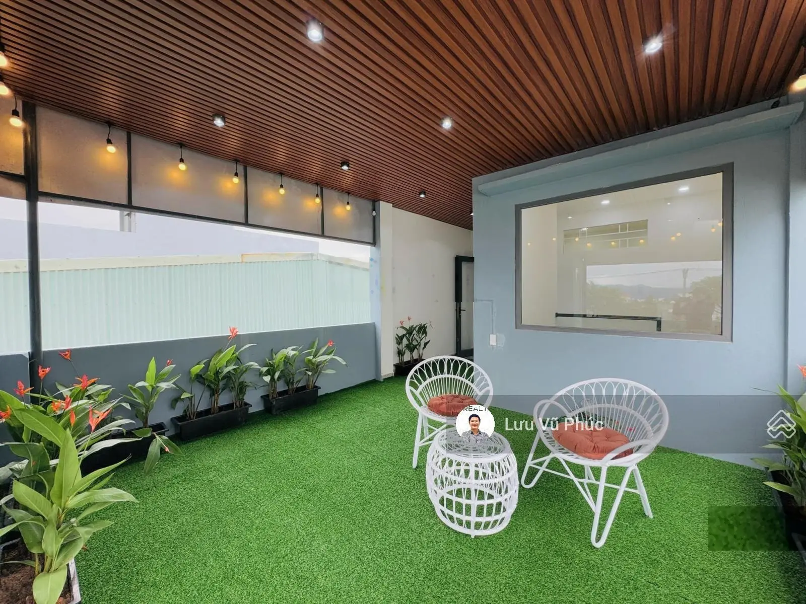 Nhà 3 mê 3 tầng mặt tiền đường Hoà Minh 1, cách biển Nguyễn Tất Thành chỉ 50m