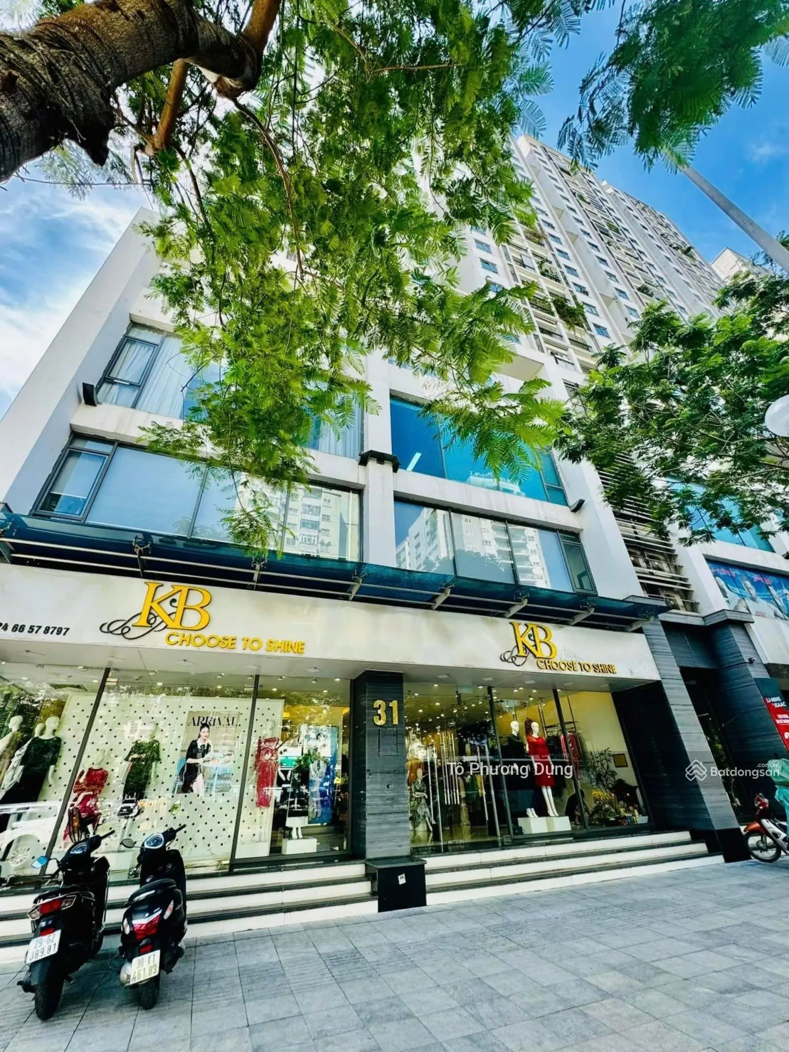 Bán căn góc CC Handiresco - 31 Lê Văn Lương - 4 pn - full nội thất - view triệu đô - LH 0844 866 ***