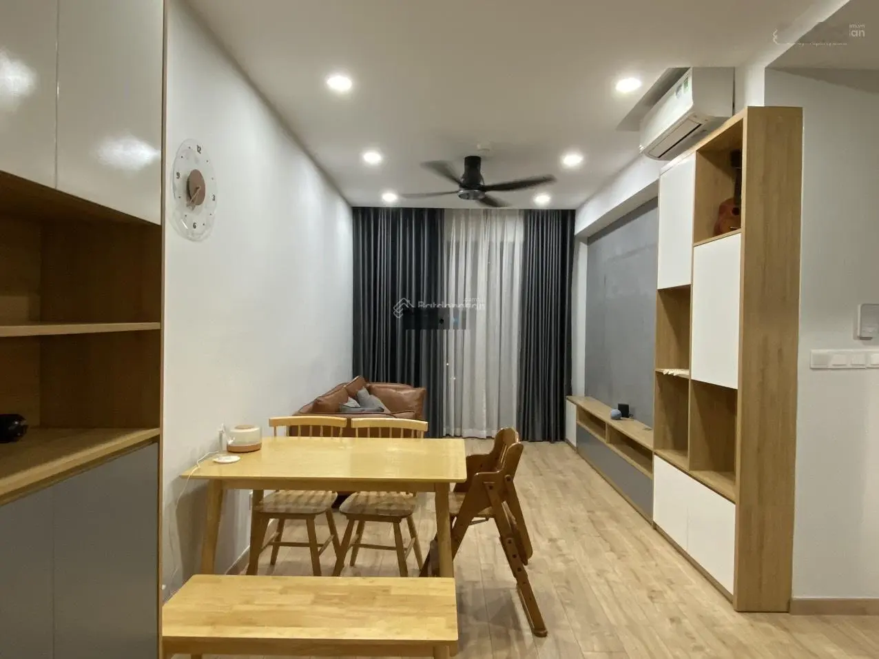Hot ! bán căn emerald - 63m2- 2pn-1wc giá 3.550 tỷ (102%) nhà full nt