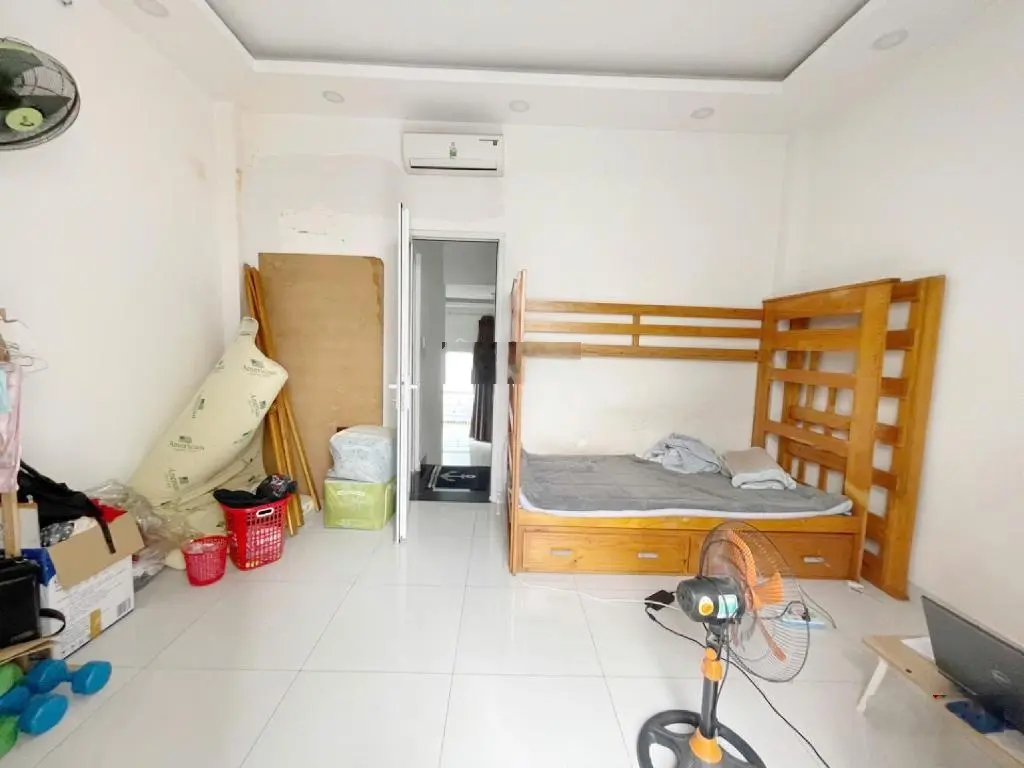 Nhỉnh 7 tỷ, nhà đẹp 4 tầng, 5 PN, hẻm 7m xe hơi, sát Vạn Phúc city, Hiệp Bình Phước