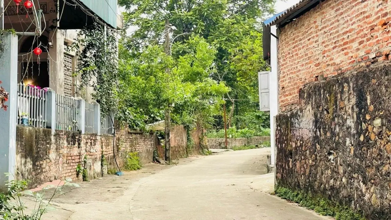 Chính chủ cần bán nhà 100m2 xã Đông Yên, Quốc Oai, giá hơn 17tr/m2, LH 0922 224 ***