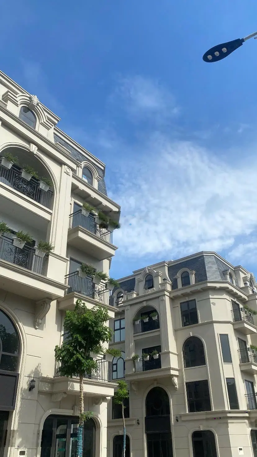 Biệt thự Royal River City 80 Hạ Lý - Trời Âu thu nhỏ, Paris giữa lòng Hải Phòng