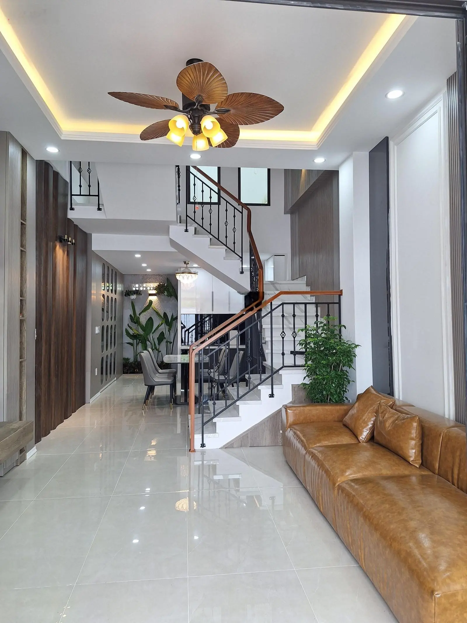 Bán cặp siêu phẩm Hòa Xuân 9 gần biển Đà Nẵng