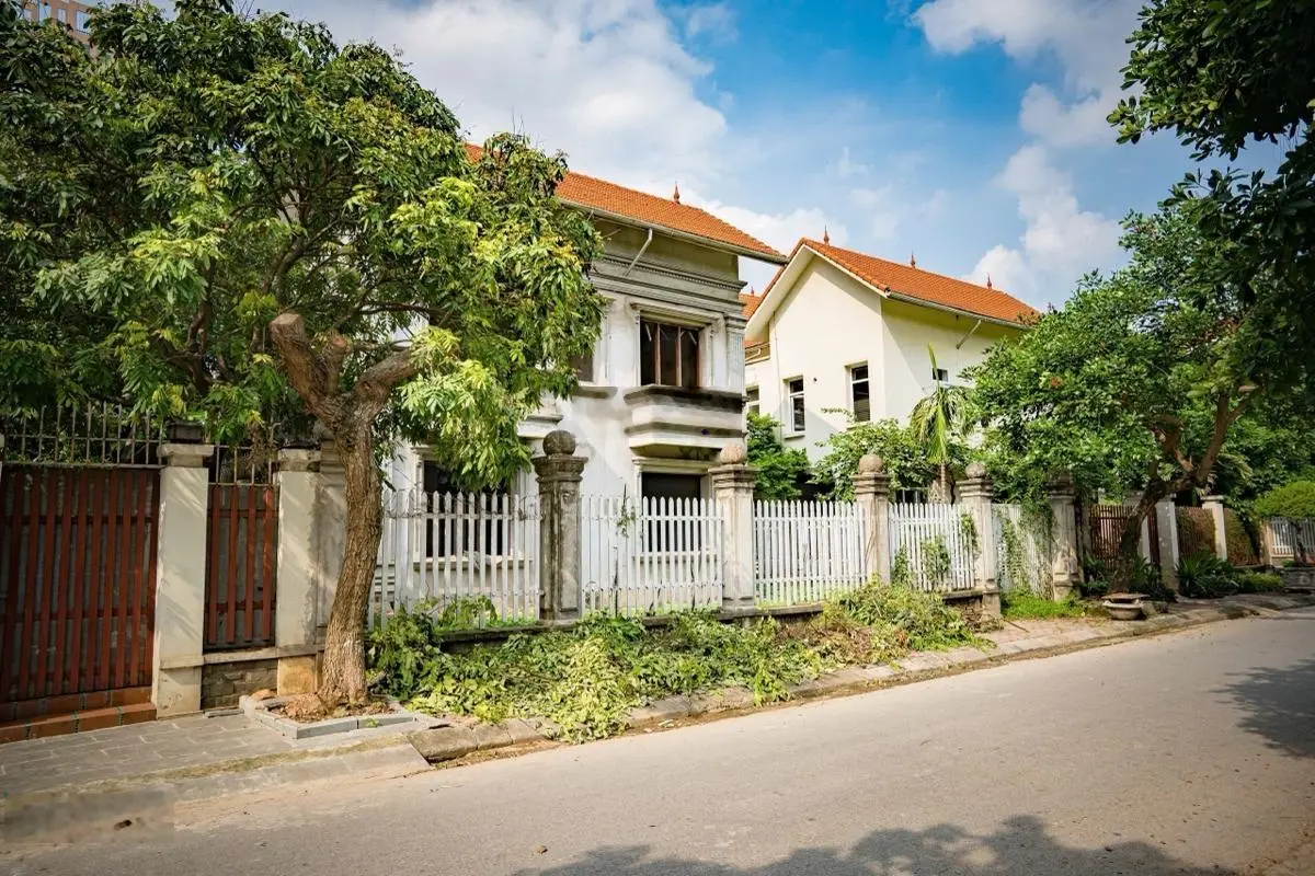 Bán biệt thự Làng Việt Kiều Châu Âu diện tích 500m giá đầu tư