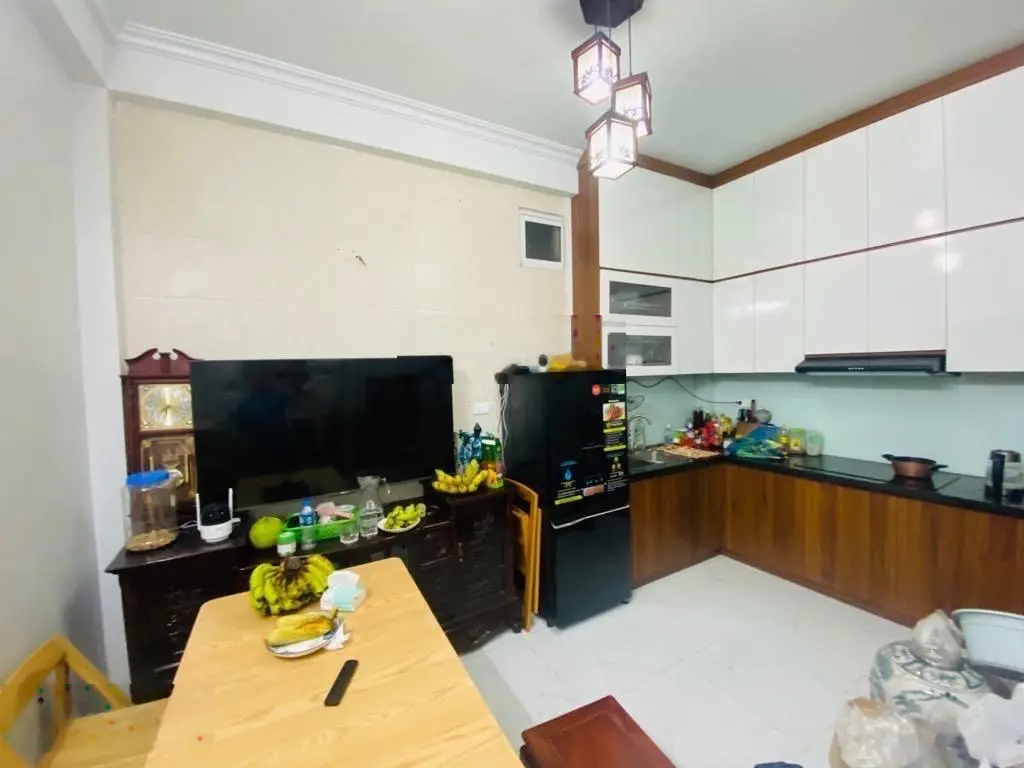 Nhà phố Chùa Quỳnh - ô tô đỗ cửa - kinh doanh - mặt ngõ thông - 10m ra phố - 40m2 4 tầng 4 ngủ