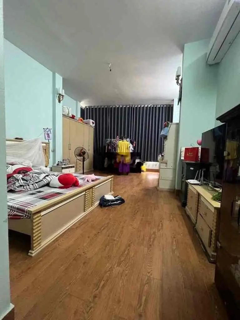 Bán nhà mặt phố Ngọc Hà quận Ba Đình, mặt phố có vỉa hè kinh doanh vip
