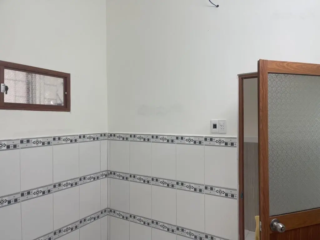 Nhà 2tầng kiệt ô tô thông , đỗ cửa vị trí trung tâm hoà cường nam hải châu chỉ nhỉnh 3 tỷ