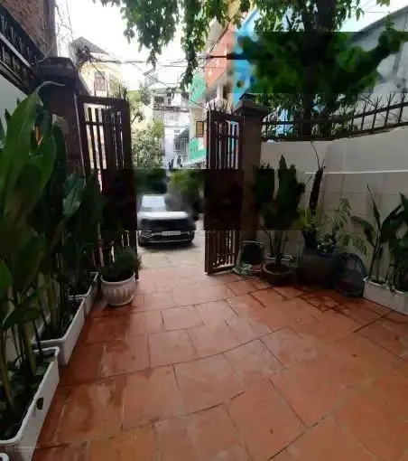 Nhà đẹp vào ỏ ngay - khuôn đất nở hậu đường nguyễn ngọc phương,bt -dt: 4,5x25 - giá 17,5 tỷ