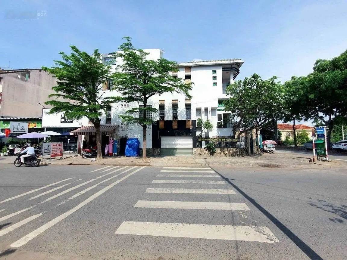 Bán nhà mặt tiền kinh doanh thân Văn Nhiếp KDC Sông Giồng DT: 7 x 17m CN 119m2 giá 20 tỷ