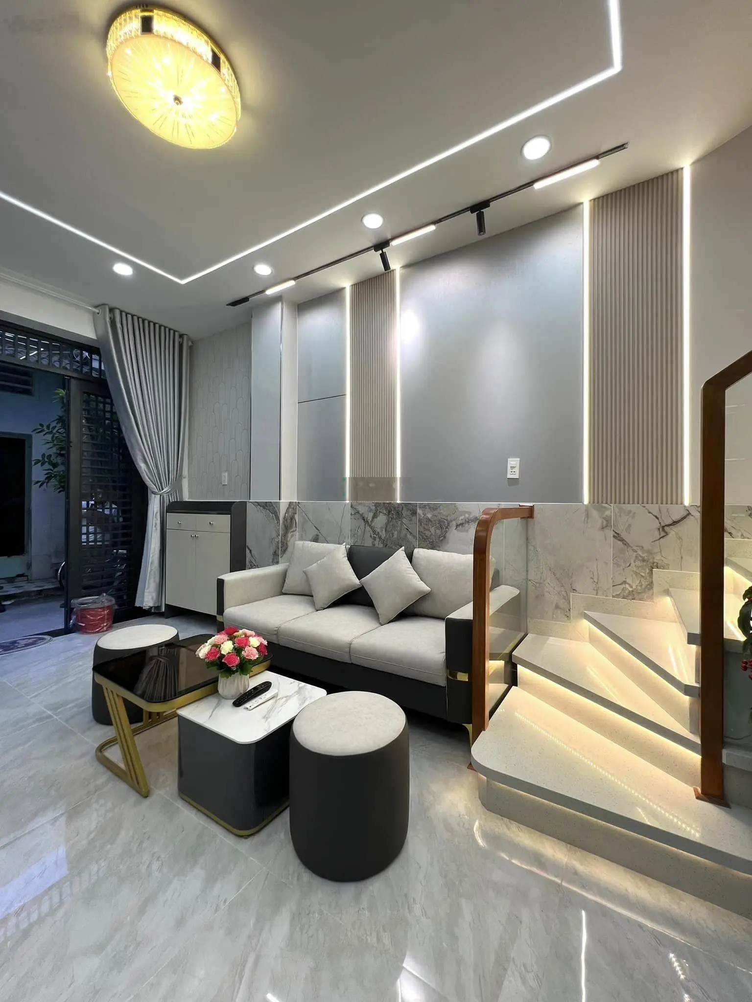 Nhà mới xây ngay MT Lê Văn Quới, tặng gói nội thất 100 triệu, sổ riêng, ngân hàng cho vay 70%