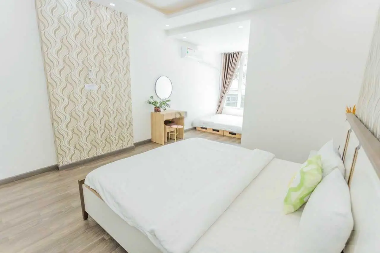Nhà sân vườn 2MT KQH Trần Quang Diệu DT thực 79m2 vuông vức 2 tầng view thung lũng rừng thông