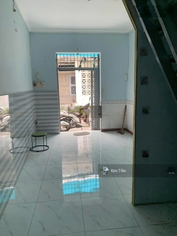 Siêu phẩm nhà hẻm 1/ Đoàn Nguyễn Tuấn Bình Chánh 1 trệt 1 lầu 3pn 2wc thương lượng SHR