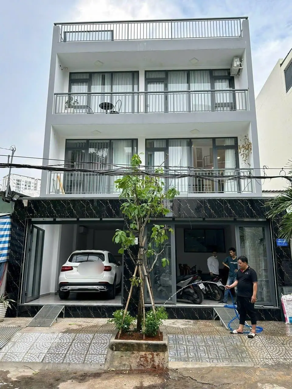 Bán nhà mặt tiền đường Số Chu Văn An ngang 8,2m tiện kinh doanh