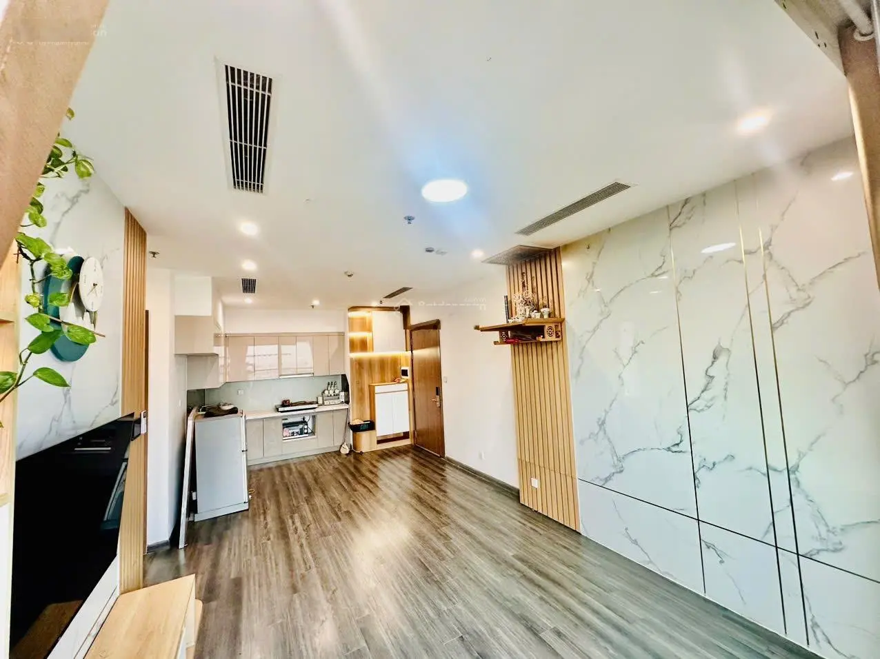 Tin thật không ảo chính chủ bán căn 86,5m2 ch 2pn 2vs tại tòa n07-b2 kđt dịch vọng, nội thất đủ