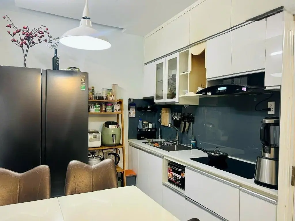 Nhà trung tâm tân bình giá siêu rẻ