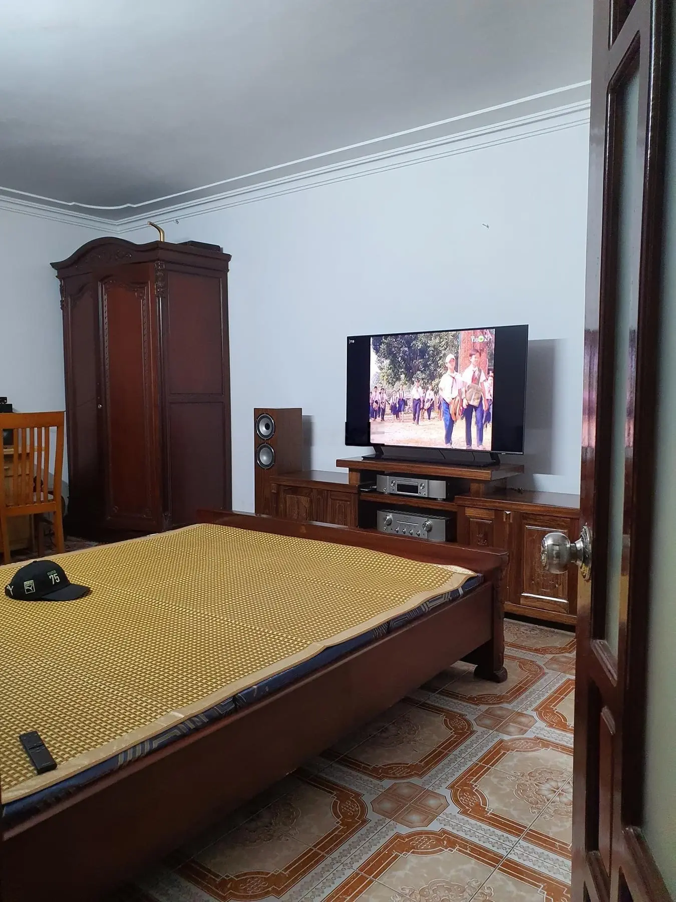 Quá Hiếm ! Nhỉnh 3 Tỷ , Bán Nhà Âu Cơ Tây Hồ - 32M - 15M Ô Tô - Quy Hoạch Ổn Định - Sổ Vuông Đẹp
