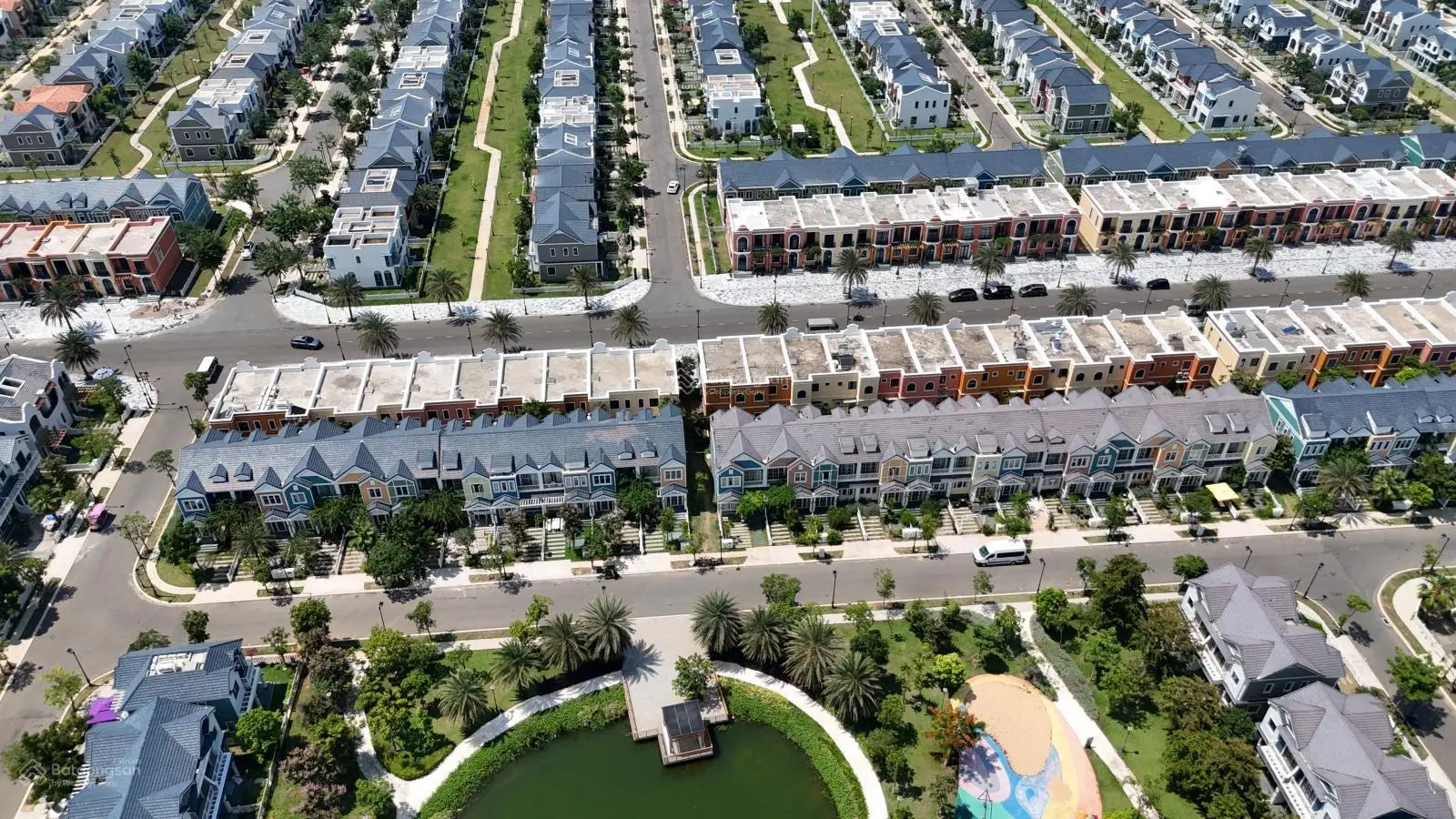 Cắt lỗ Biệt thự Novaworld Phan Thiết 10x20m, full nội thất giá chỉ 6,5 tỷ, vào ở ngay LH 0906 314 ***