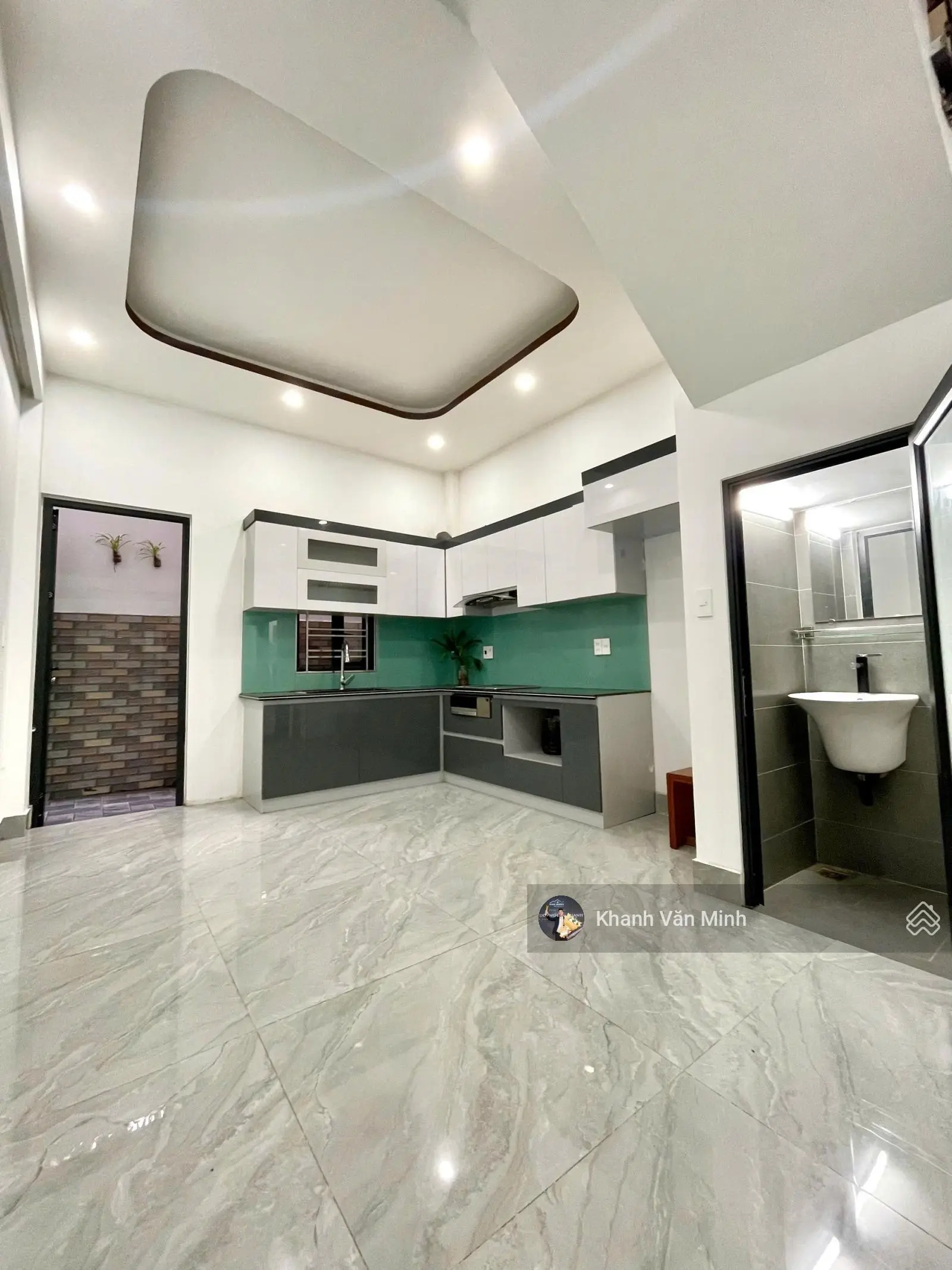 Bán nhà Dân xây 2 năm mới tinh tại Vĩnh Cát, 2,45 tỷ, 45,2m2, 3PN + 3WC, view đẹp, Q.Lê Chân, HP