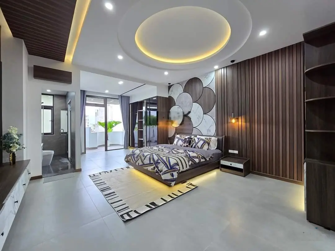 Bán nhà 3 tầng Hòa Phú, Hòa Minh, gần biển