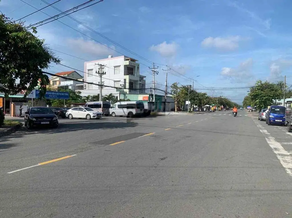 BÁN ĐẤT 982M2 MẶT TIỀN ĐƯỜNG NGUYỄN VĂN TƯ