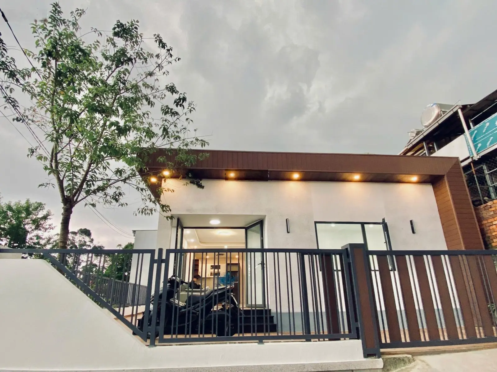 Bán biệt thự tại Mẫu Tâm, Đà Lạt, giá tốt chỉ với 6,5 tỷ, 107m2, cách Hồ Xuân Hương 1km