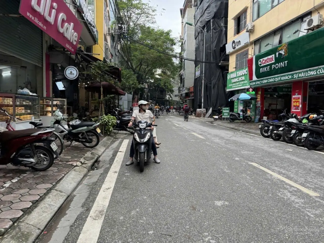 Bán đất phố Nguyễn Khánh Toàn Quan Hoa Cầu Giấy lô góc Dt 47m2 Mt 12m oto tránh kinh doanh 11,5 tỷ