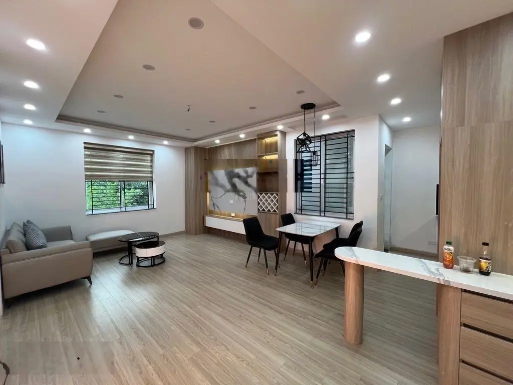 Bán căn hộ dịch vụ studio Trần Phú Hà Đông, đường to ô tô tránh, 70m2, 7 tầng, MT 4.5m, 16,5 tỷ