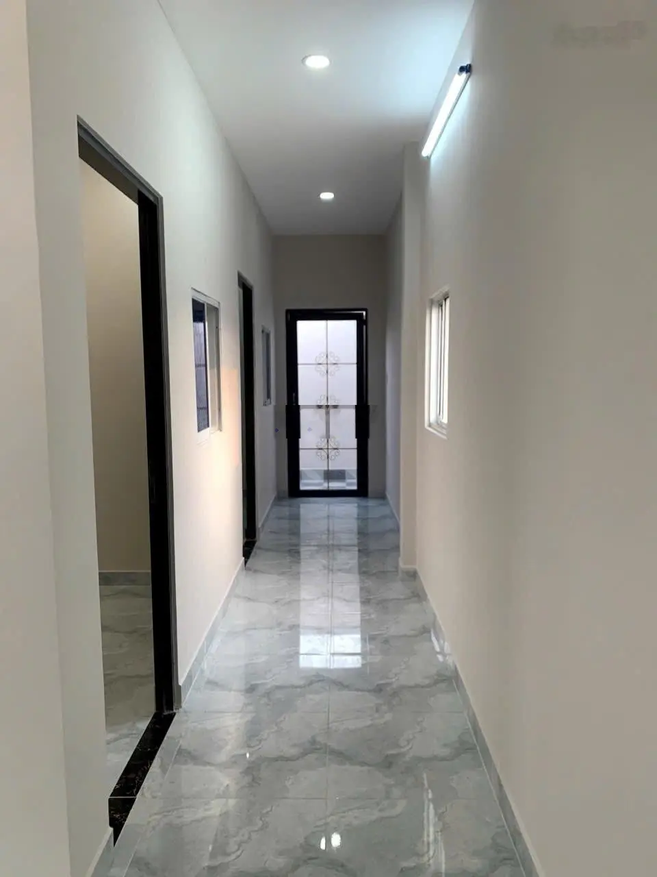 Bán nhà 1 trệt 1 lửng, phù hợp cho gia đình có từ 2 đến 4 thành viên
