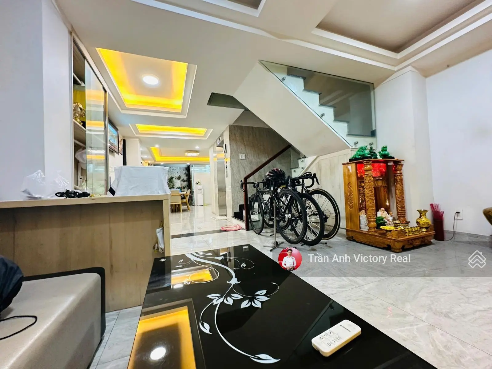 Bán gấp! Nhà HXH Đồng Đen, khu Bàu Cát, DT: 4.5 x 16m, 2 lầu, 12.9 tỷ TL