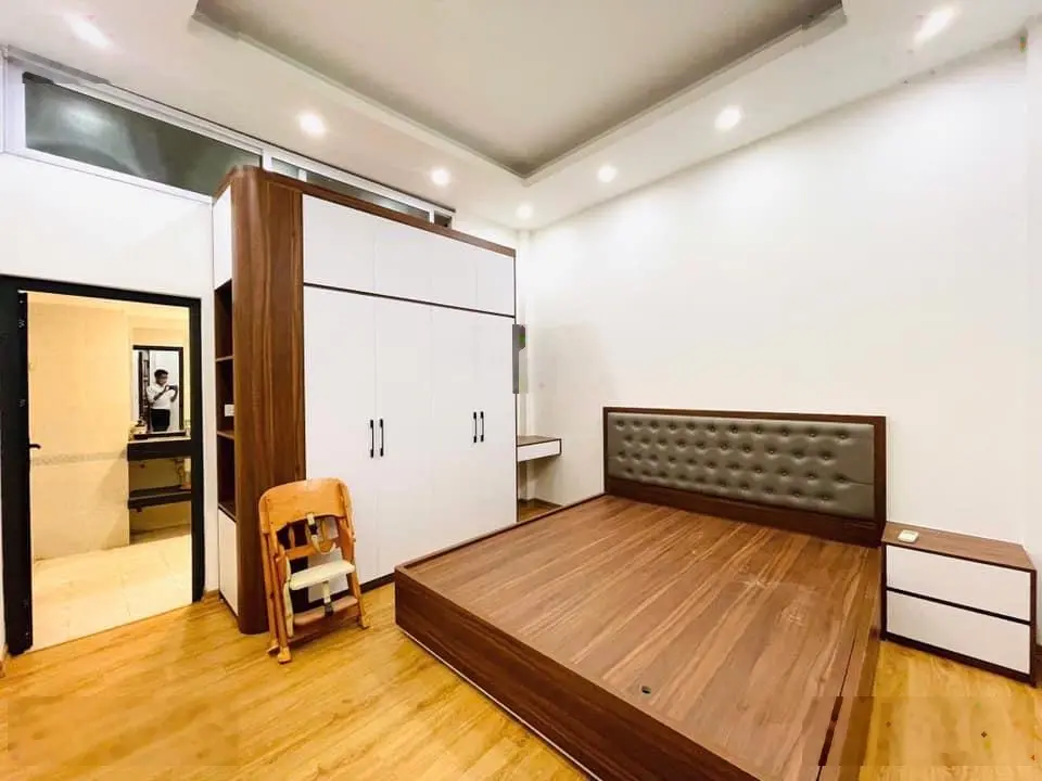 Rẻ nhất Ba Đình, nhà 48m, 5 tầng, 7.1 tỷ, ở ngay, ngõ thông ba gác, gần phố