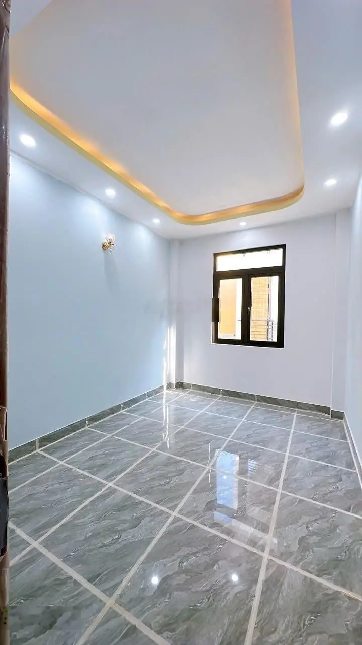 Xe hơi đỗ cửa- 4 Tầng- Khu đường số F4Q4 - 2 MT hẻm trước sau- Giá 7t850