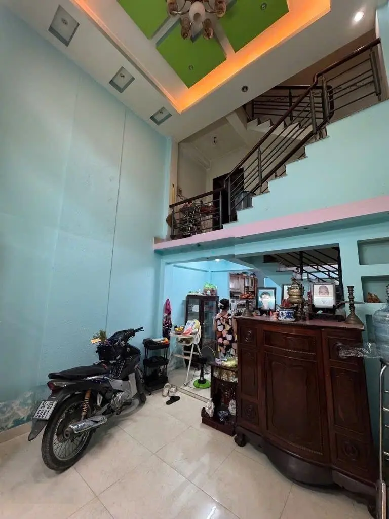 Hót hót đường số 1 tân tạo A .3xxx Nhỉnh NHÀ 3 TẦNG 4*10M - KHU PHÂN LÔ ĐƯỜNG 6M -