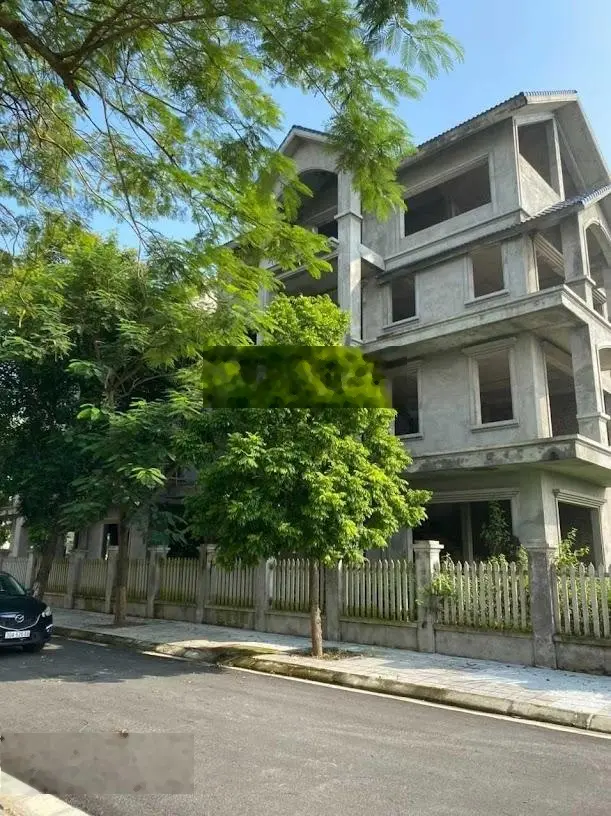 Khẳng định đẳng cấp biệt thự Phương Viên view hồ, sân golf trung tâm Mailand Hanoi City, đã có sổ