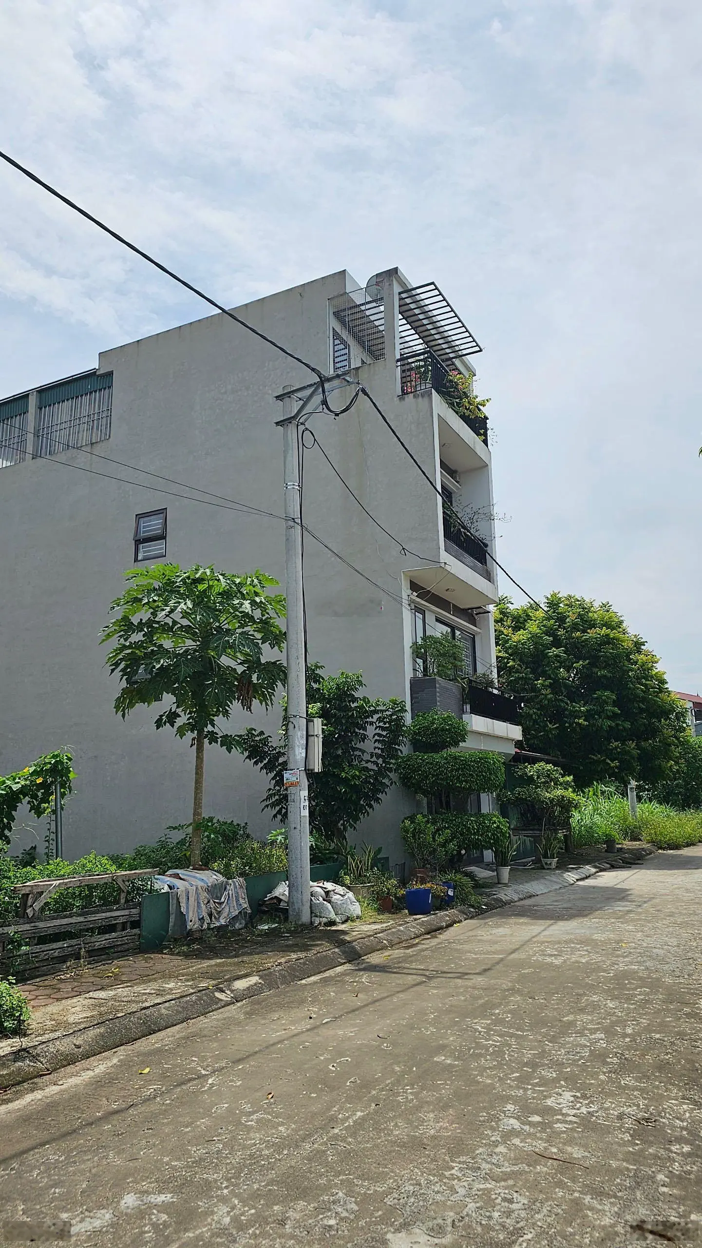 Bán lô đất đấu giá 69,3m2 tại Đan Phượng, Hà Nội