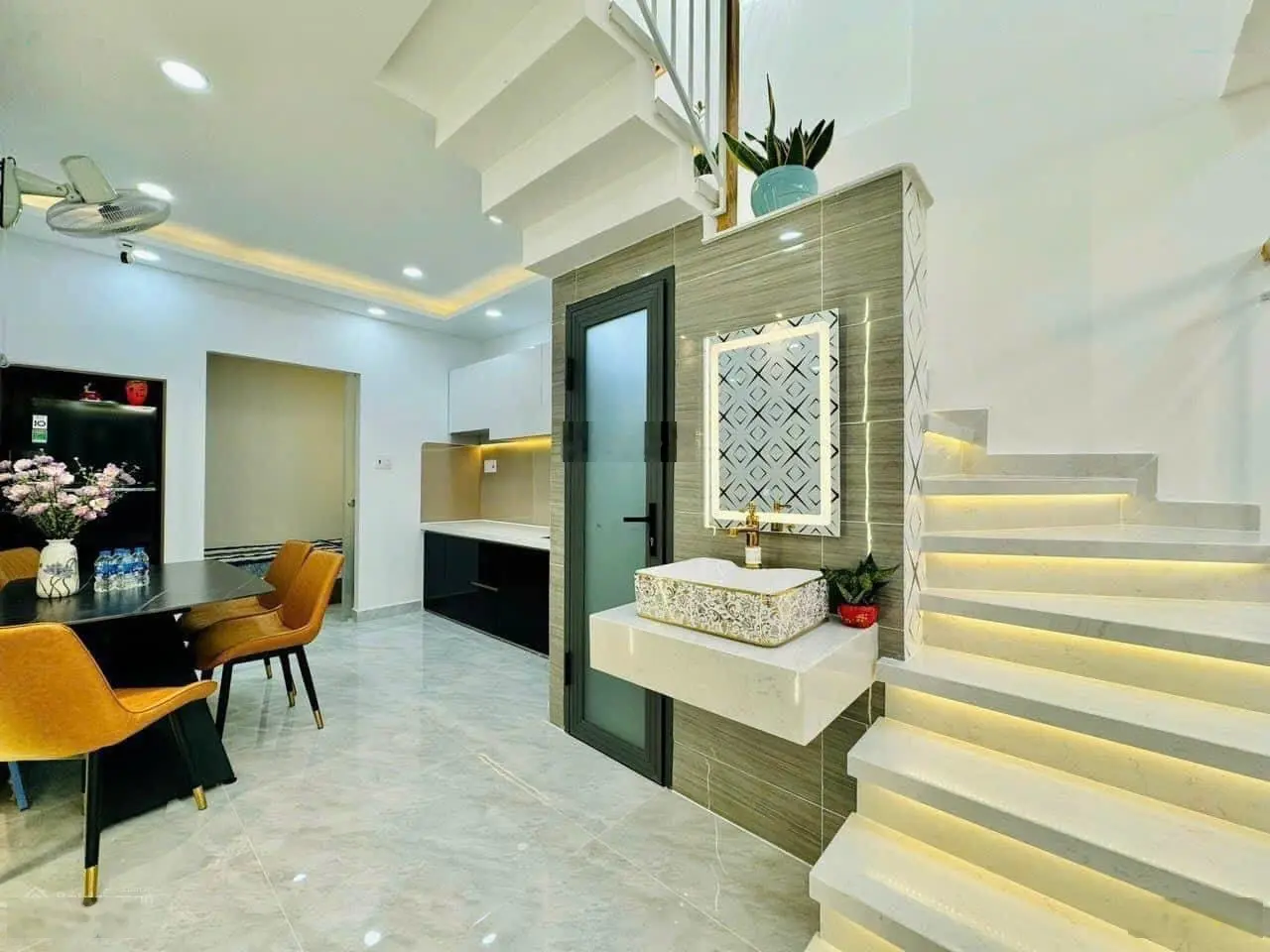 Thanh lý nhanh căn nhà MTĐ Nguyễn Văn Tiết, P Hiệp Thành, TP Thủ Dầu Một chỉ 1 tỷ 100 triệu